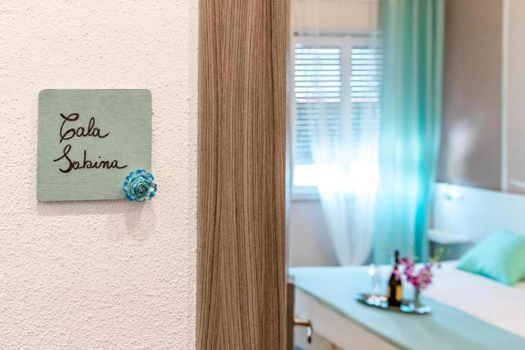 La Smeralda - Boutique Rooms And Breakfast Гольфо-Аранчи Экстерьер фото
