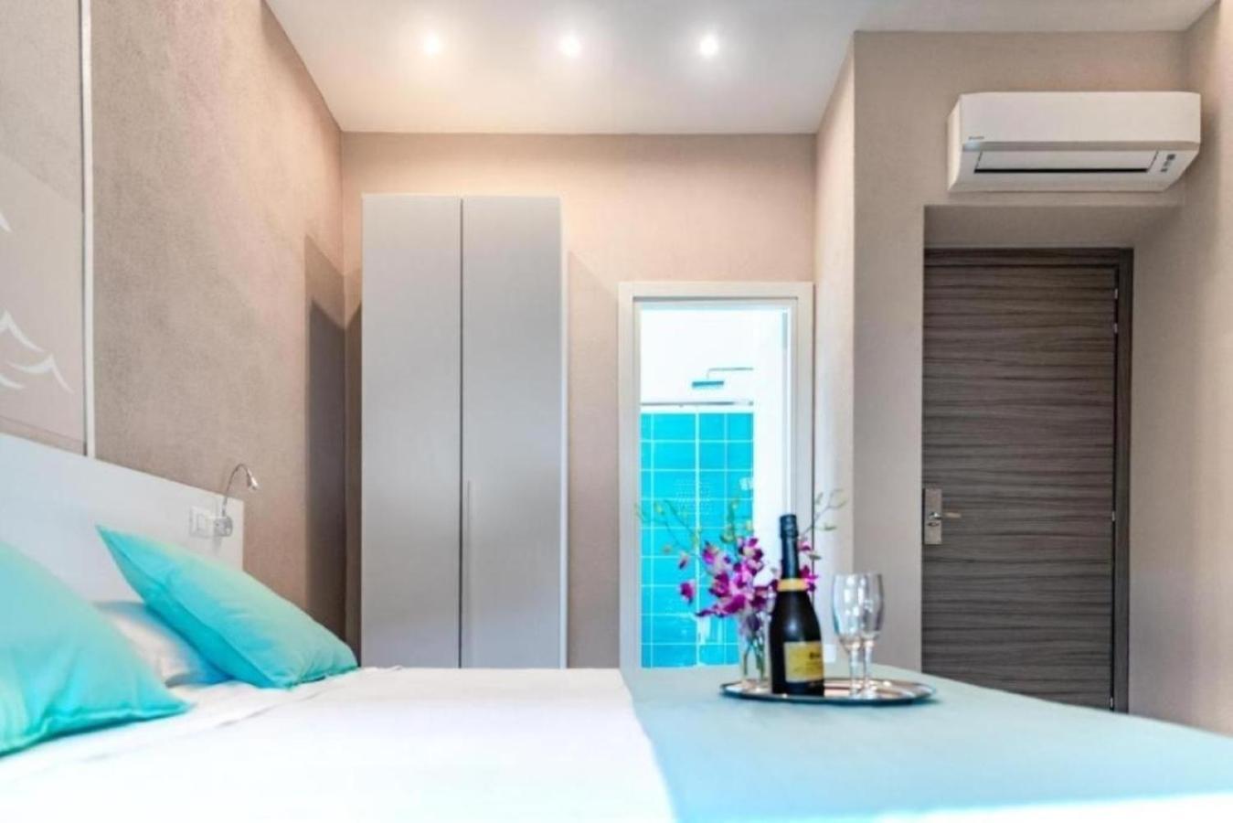 La Smeralda - Boutique Rooms And Breakfast Гольфо-Аранчи Экстерьер фото