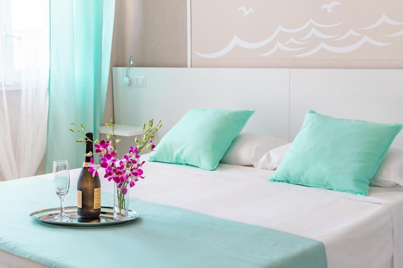 La Smeralda - Boutique Rooms And Breakfast Гольфо-Аранчи Экстерьер фото
